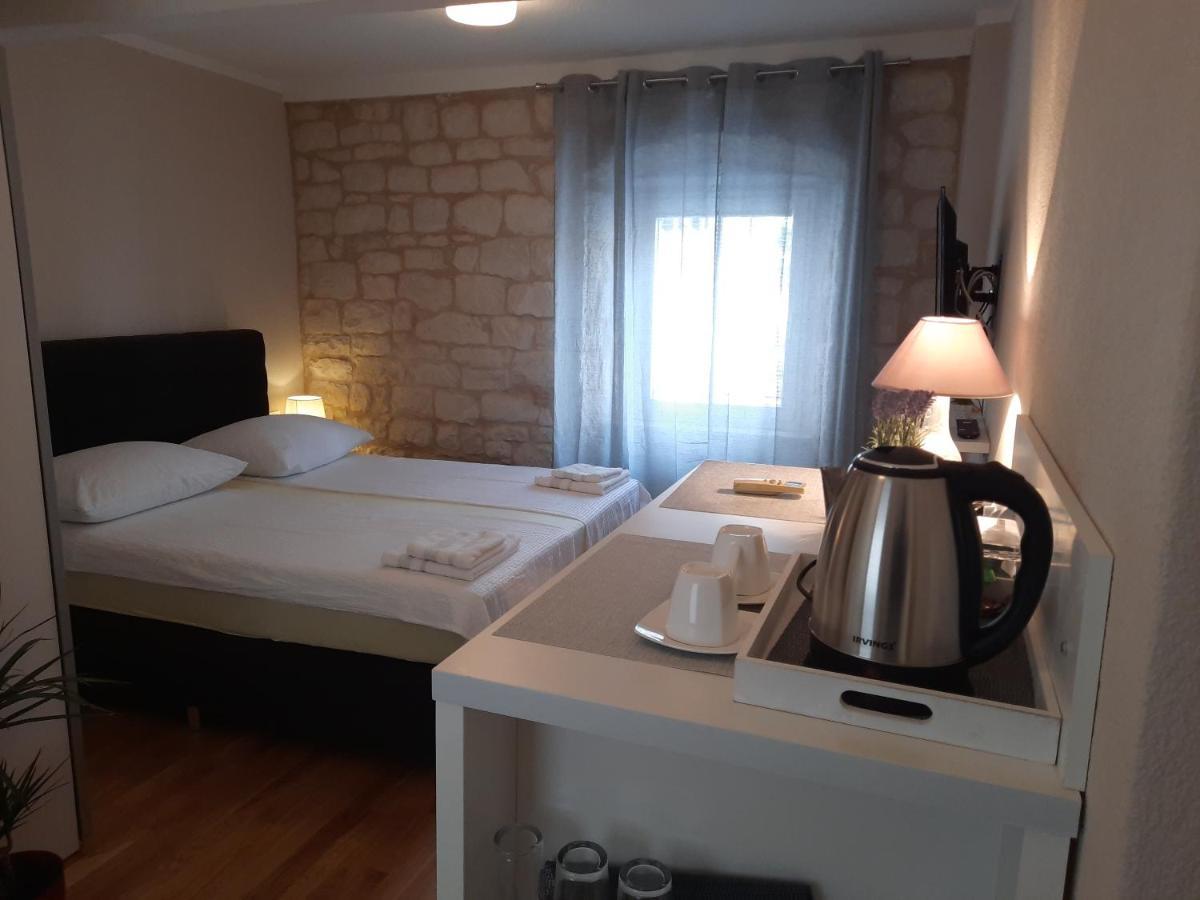 Room No3 Trogir Exterior foto
