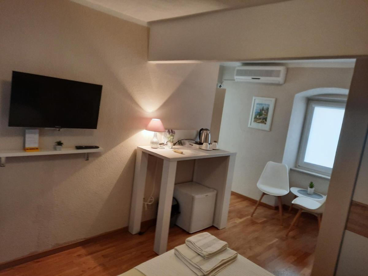 Room No3 Trogir Exterior foto